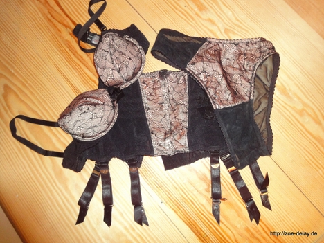 kiss me deadly kiss me deadly