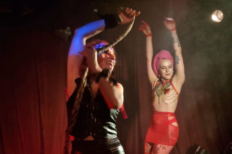 Metalesque by Eve Champagne